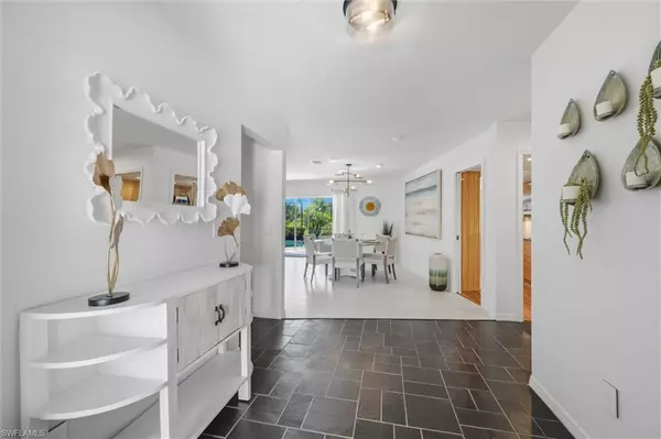 Naples, FL 34105,279 Mel Jen DR