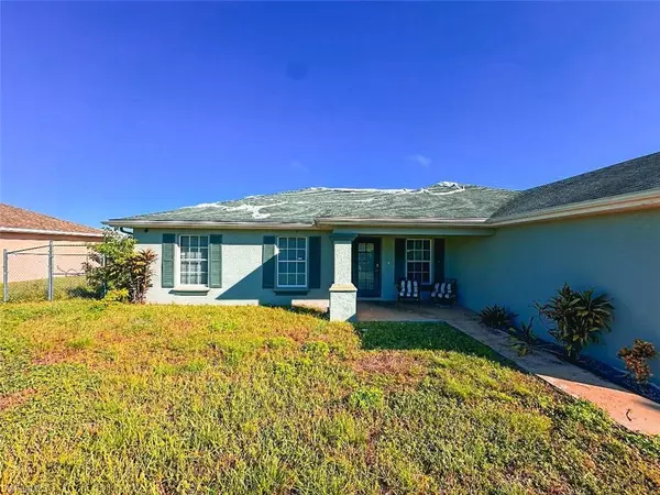 Lehigh Acres, FL 33976,3214 10th ST SW