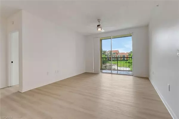 Naples, FL 34105,1190 Reserve WAY #206