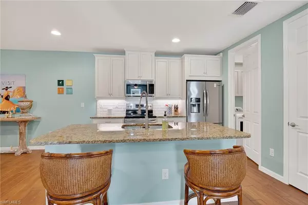 Naples, FL 34114,14891 Edgewater CIR