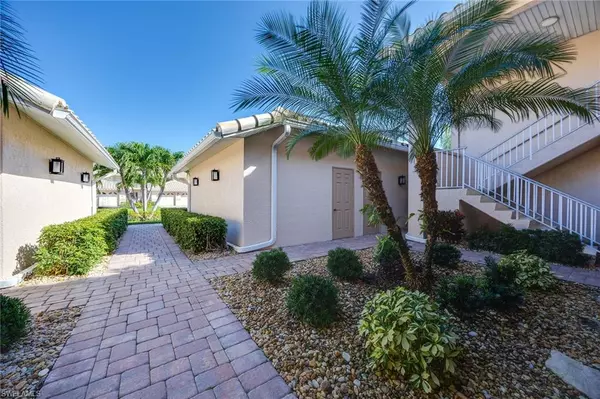 Naples, FL 34113,9022 Michael CIR #3