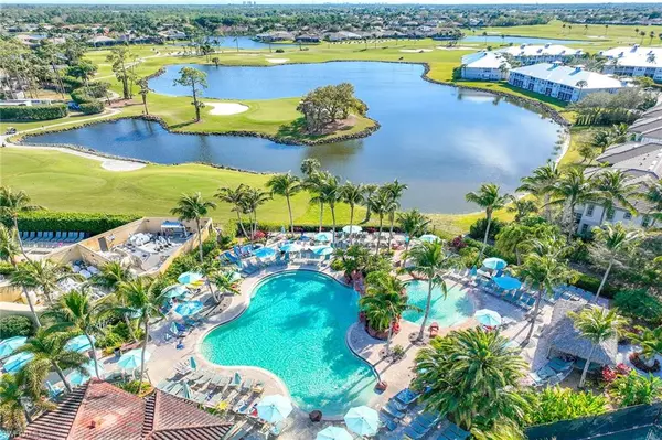 6864 Ascot DR #5-202, Naples, FL 34113
