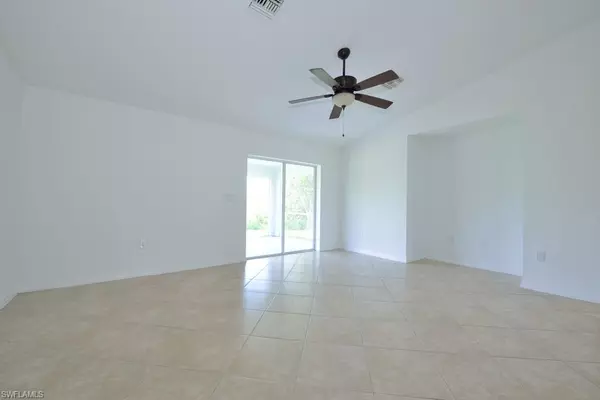 Cape Coral, FL 33909,343 NE 10th ST