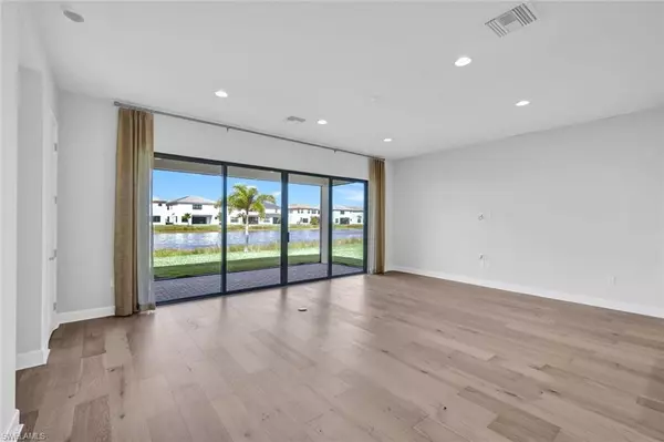 Estero, FL 33928,12704 Caballo CT