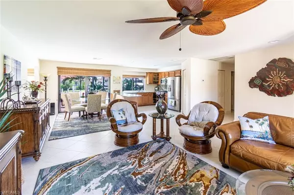 Marco Island, FL 34145,211 Seahorse CT