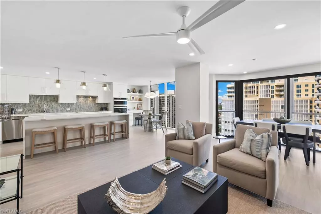 Naples, FL 34103,4401 Gulf Shore BLVD N #1606