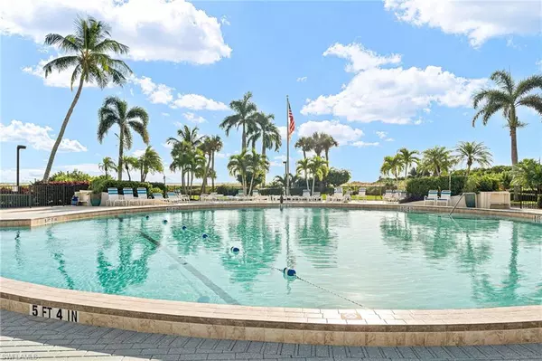 Marco Island, FL 34145,260 Seaview CT #1701