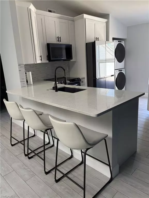 15125 Parkside DR #202, Fort Myers, FL 33908