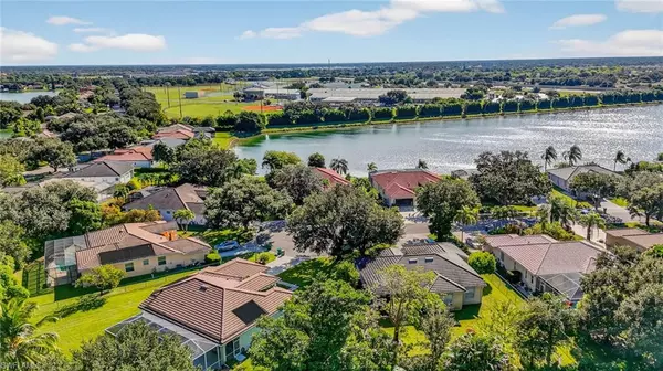 Naples, FL 34120,787 Waterloo CT