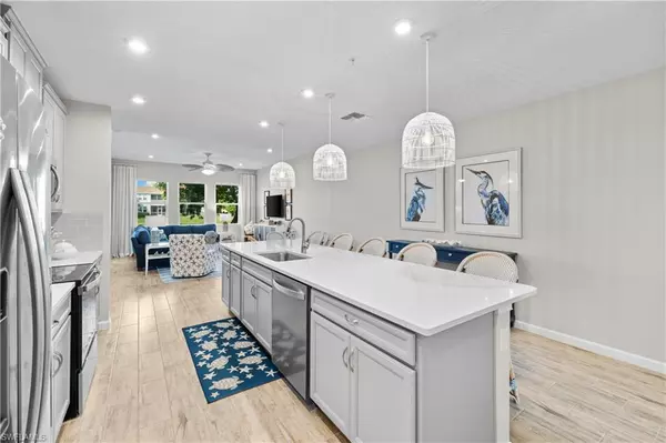 Naples, FL 34112,4713 Arboretum CIR #102