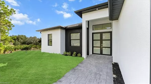 Lehigh Acres, FL 33972,1708 McKinley AVE