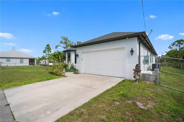 Naples, FL 34120,5270 42nd ST NE