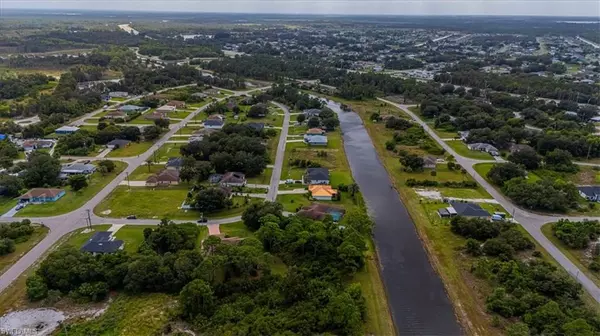 Lehigh Acres, FL 33974,102 Parish DR