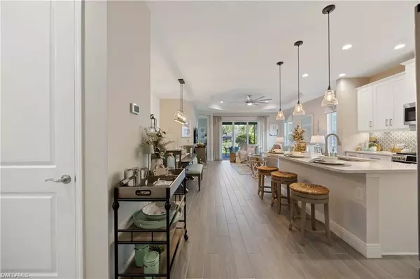 Naples, FL 34112,2322 Marquesa CIR