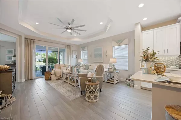 Naples, FL 34112,2322 Marquesa CIR