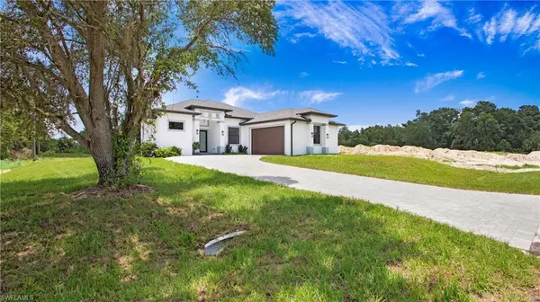 1809 Monroe AVE, Lehigh Acres, FL 33972