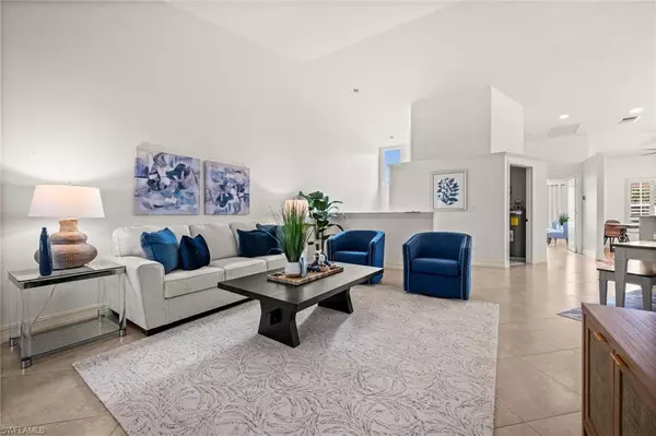 Naples, FL 34108,8370 Excalibur CIR #J4