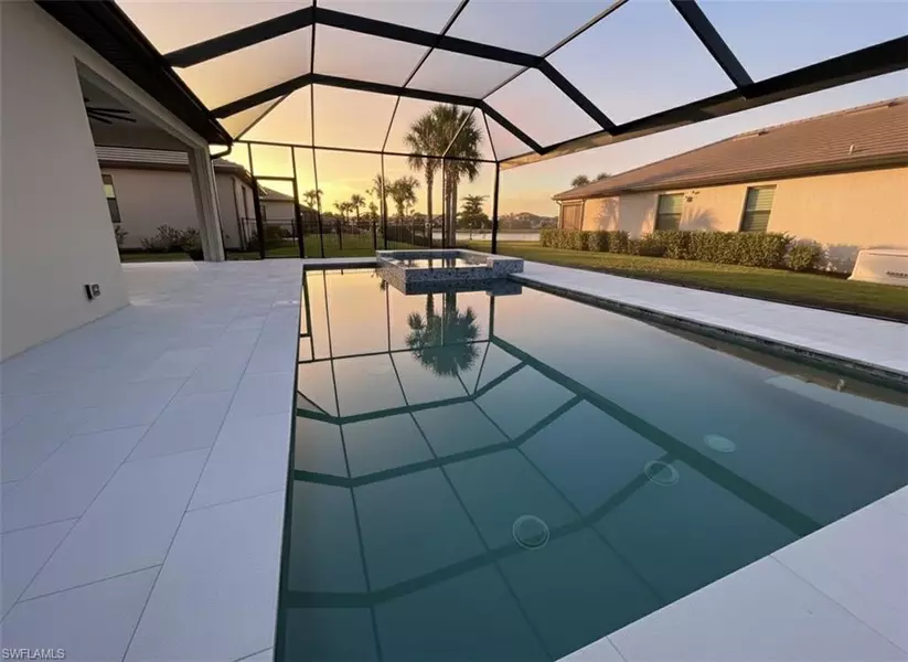 18546 Ives DR, Estero, FL 33928