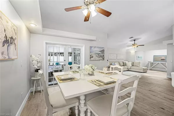 1178 Jardin DR, Naples, FL 34104