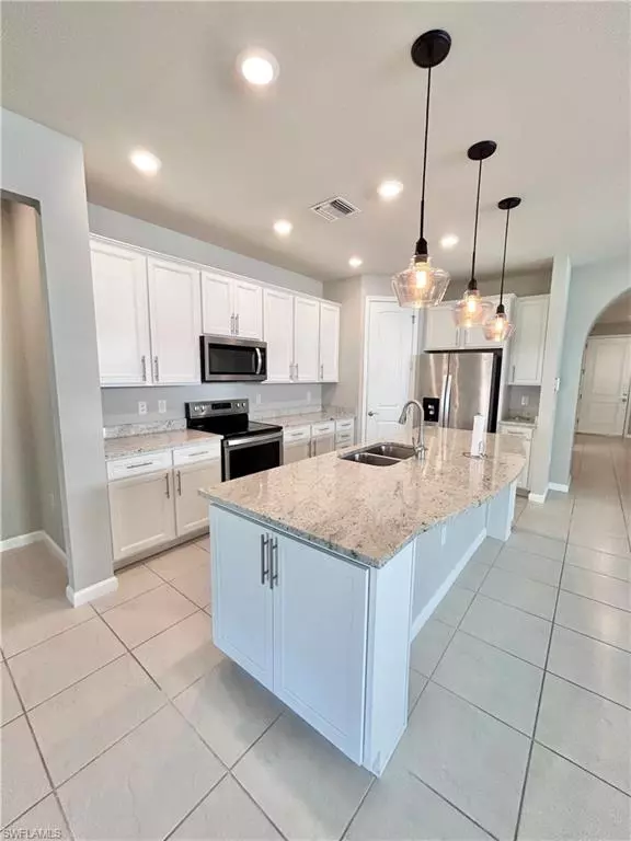 Fort Myers, FL 33967,9304 Bexley DR