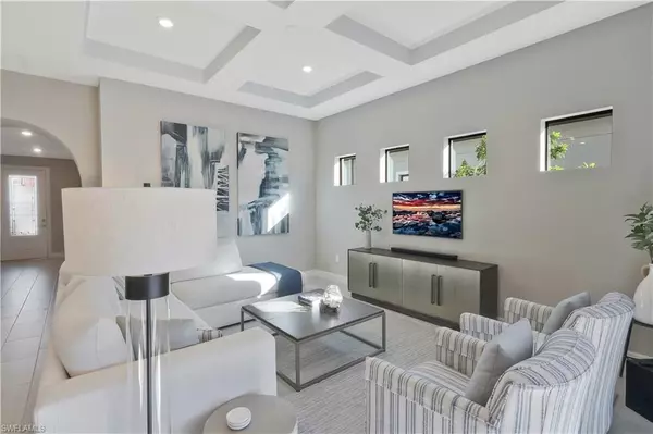 Naples, FL 34120,9815 Everglades DR