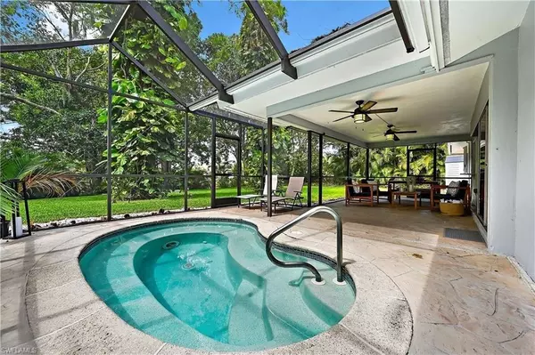 Naples, FL 34112,404 Marathon CT