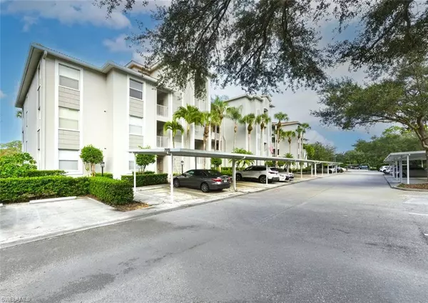 Naples, FL 34112,7515 Stoneybrook DR #818