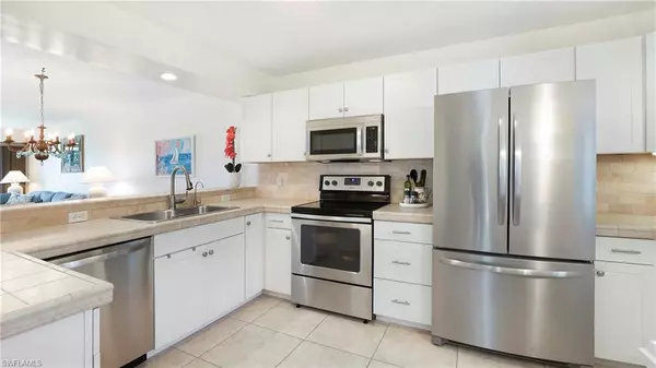 Naples, FL 34104,905 New Waterford DR #101