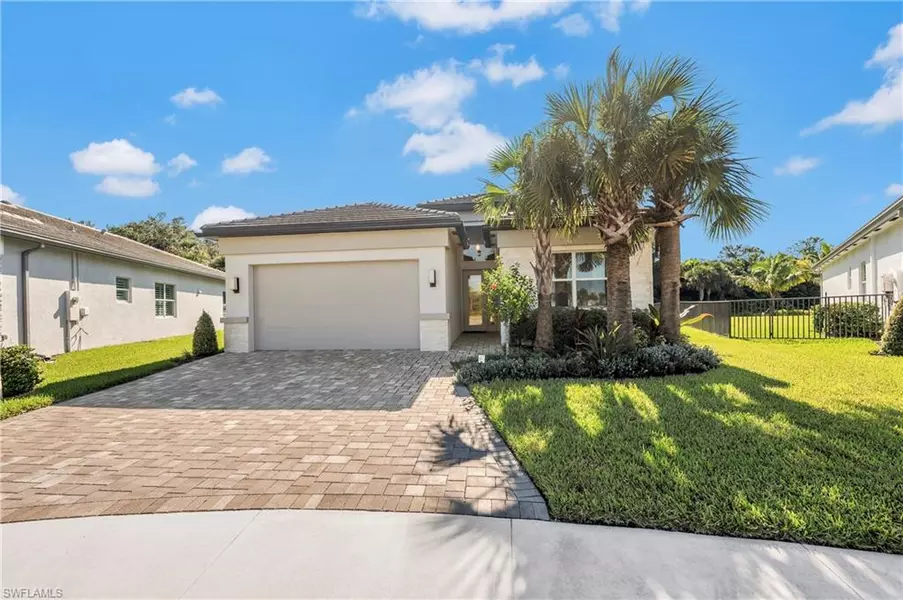 11453 Jacaranda DR, Naples, FL 34120