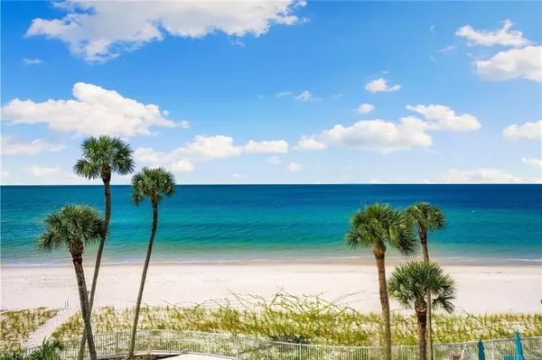 2885 Gulf Shore BLVD N #304, Naples, FL 34103