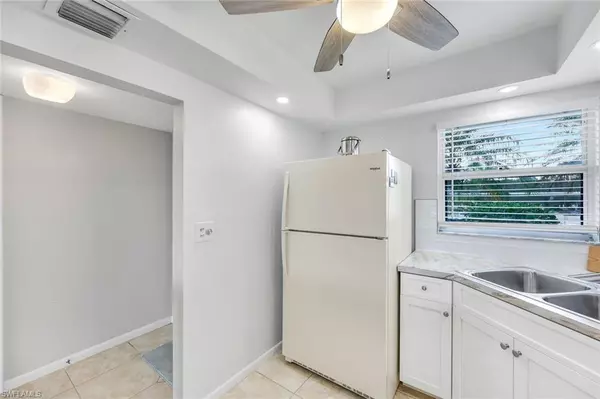 Naples, FL 34103,37 High Point CIR E #109