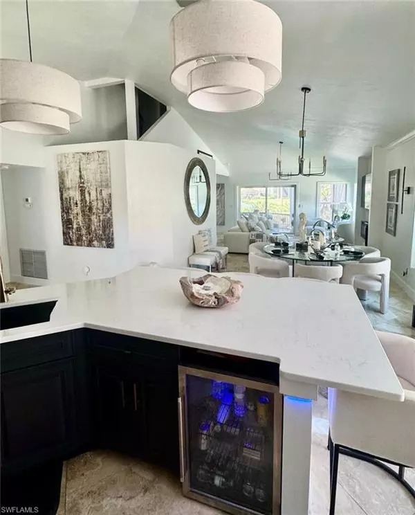 Bonita Springs, FL 34134,27190 Enclave DR