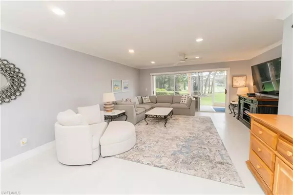 628 Woodshire LN #G5, Naples, FL 34105