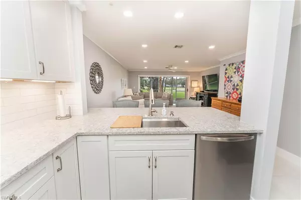 628 Woodshire LN #G5, Naples, FL 34105