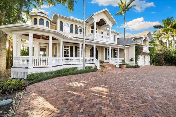 Naples, FL 34102,2170 Marina DR