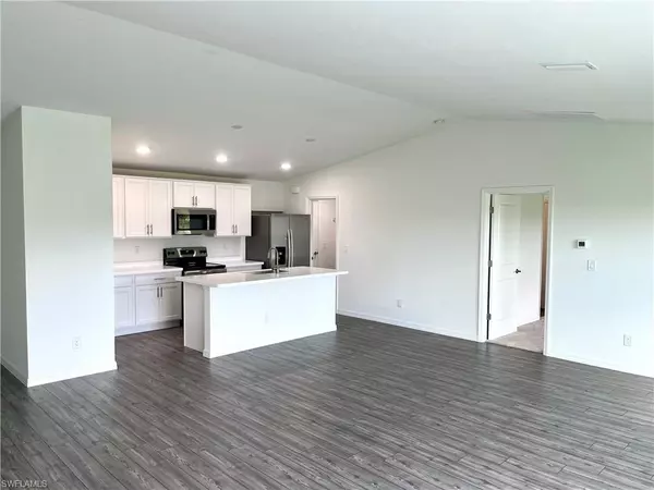 Cape Coral, FL 33909,4303 NE 12th CT