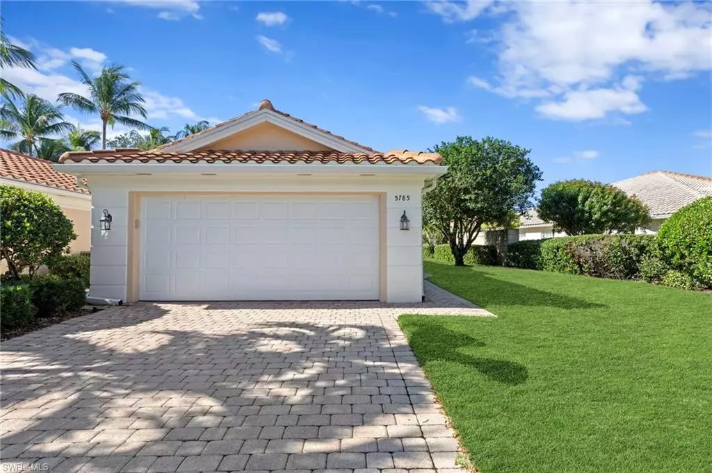 Naples, FL 34119,5785 Drummond WAY