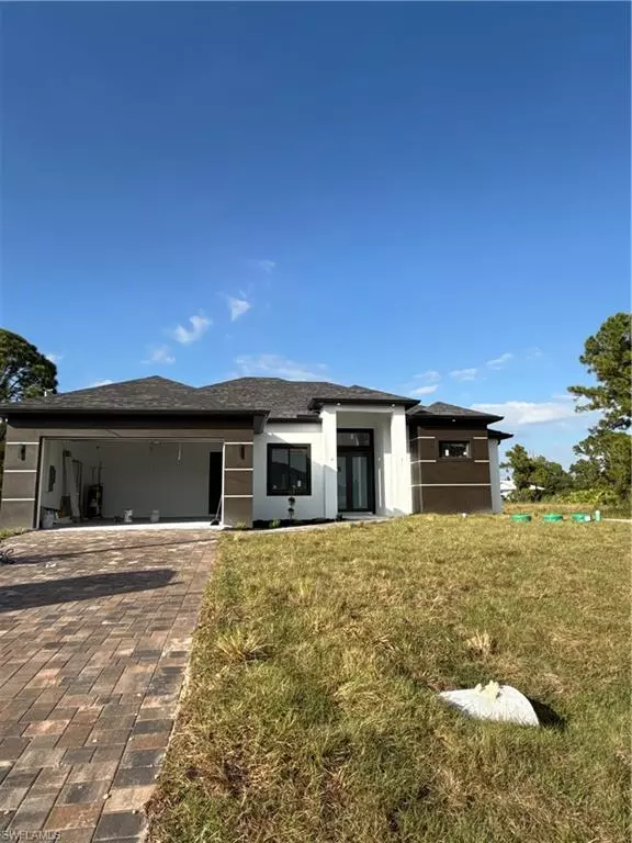 3400 14th ST, Lehigh Acres, FL 33976