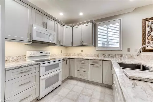 Estero, FL 33967,8471 Southbridge DR #1