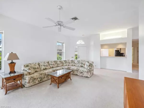 Naples, FL 34119,10391 Quail Crown DR #34