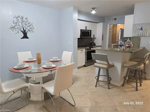 Bonita Springs, FL 34135,8960 Colonnades CT E #916