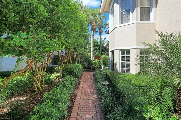Naples, FL 34108,8453 Abbington CIR #811