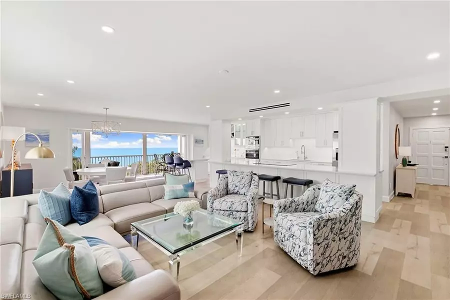 3401 Gulf Shore BLVD N #506, Naples, FL 34103