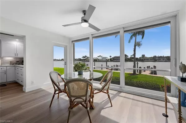 Naples, FL 34103,3400 Gulf Shore BLVD N #K2