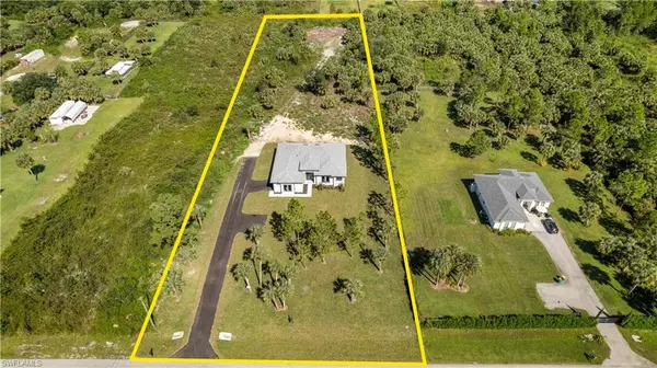 Naples, FL 34117,2557 8th AVE SE