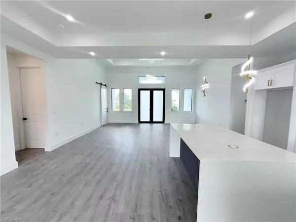 Lehigh Acres, FL 33971,2714 24th ST W