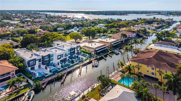 Naples, FL 34102,1559 CHESAPEAKE AVE