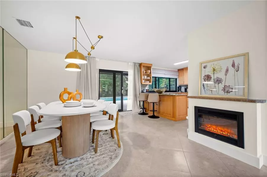 472 Palm River BLVD, Naples, FL 34110