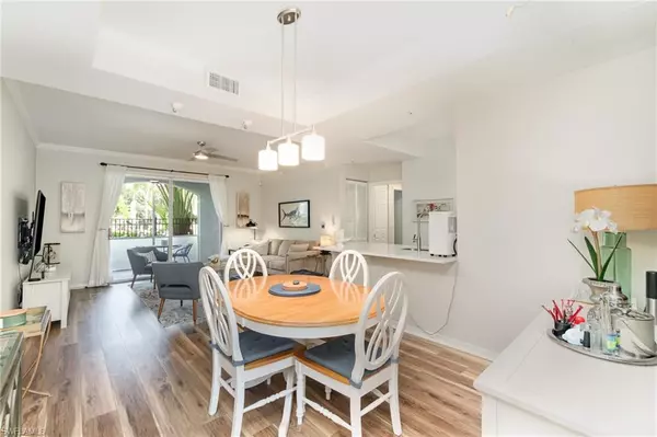 Estero, FL 34135,23501 Alamanda DR #103