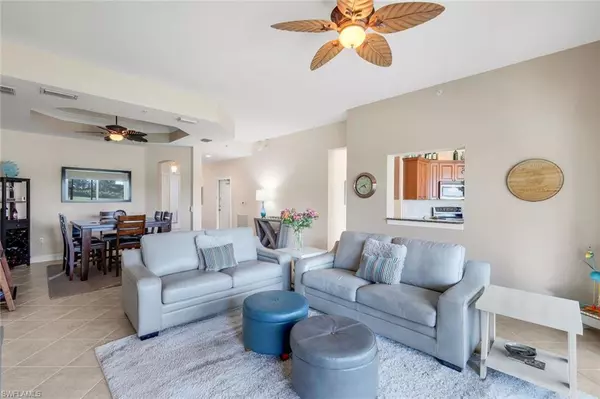 Naples, FL 34120,9213 Quartz LN #101